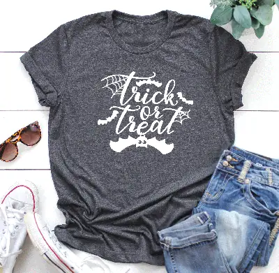 Halloween Trick or Treat Green T-Shirt Short Sleeve