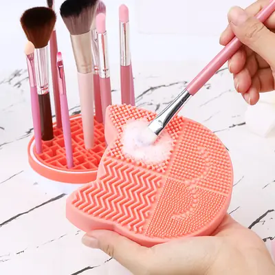 Green Cat-Ears Makeup Brush Storage Box