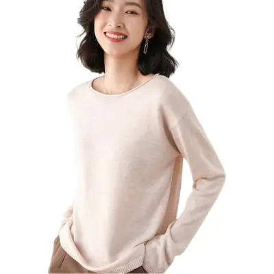 2025 Women Black Knitted Sweater Low Round Neck