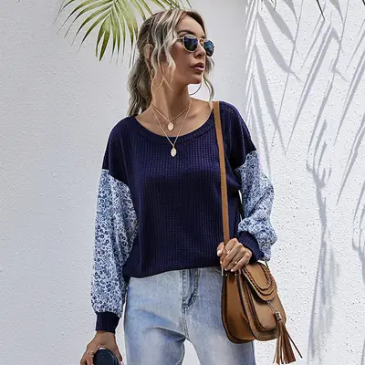 Women's Blue Knitted Long Sleeve T-Shirt with Knee Patch Jeans