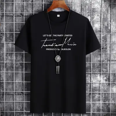 Red Men's Short Sleeve T-Shirt with Graphic Print