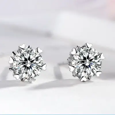 Moissanite Six-Claw Snowflake Earrings for Women