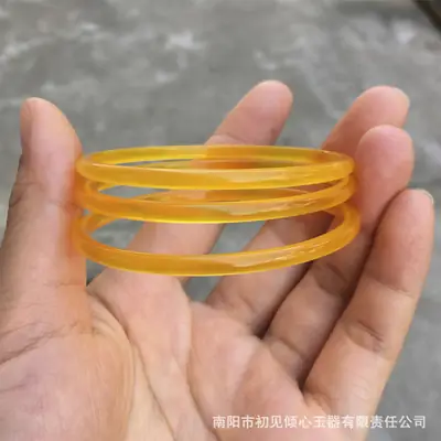 Factory Direct 4mm Beeswax Yellow Jingle Bracelet