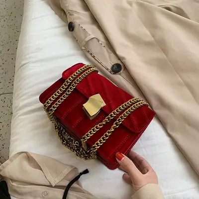 Women Velvet Crossbody Bag Red Metal Chain 2026