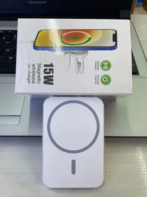 Apple 12W Magnetic Wireless Charger for iPhone