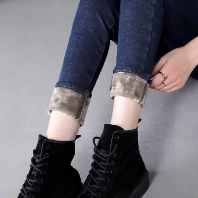 Women's Black Fleece-lined Slim-fit High Waist Jeans 2020 Winter