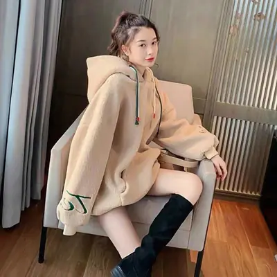 Lamb Wool Hooded Coat Women Loose Winter Embroidered