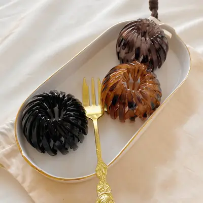 Red Korean Headdress Hairpin Ball for Women