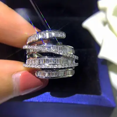 Full Diamond Zircon Rings for Women's Cockpit Party High-end Accessories