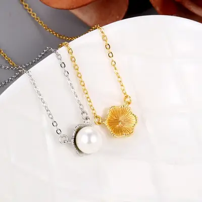 Korean Style Pearl Pendant Necklace for Women