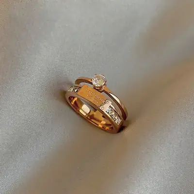 New Round Titanium Steel Light Luxury Ring Women's Fashion