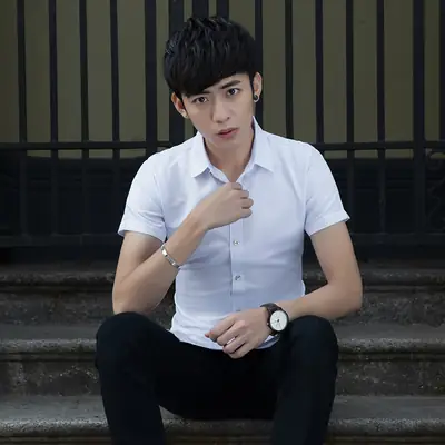 Men Slim Fit White Short Sleeve Shirt