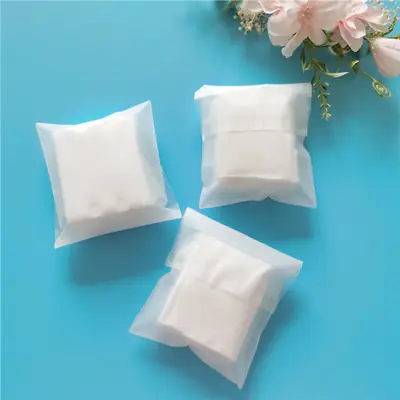 Double-Sided Pressure Makeup Remover Wipes 10 Pcs Thick Cotton