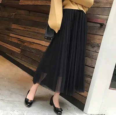 2023 Pink Mesh Pleated Mid-Length Skirt for Women