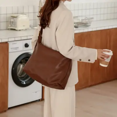Black Leather Crossbody Bag for Women Large Capacity