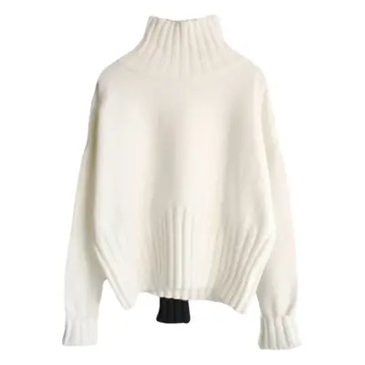 Women's White Knitted Pullover Sweater with Inner Pocket
