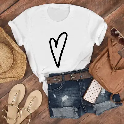 Black Heart Print T-Shirt for Women Short Sleeve