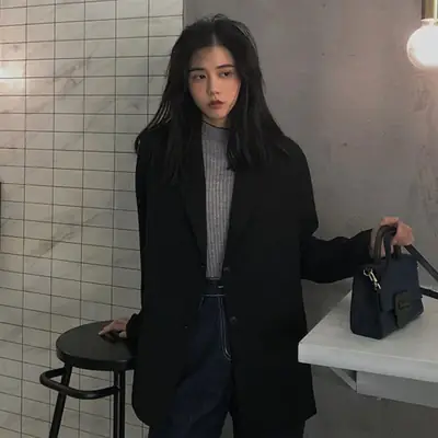Trendy Black Blazer for Petite Women 2026 Spring