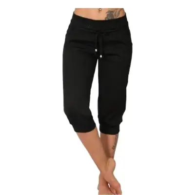 Women Black Cropped Sports Pants Medium Loose Fit