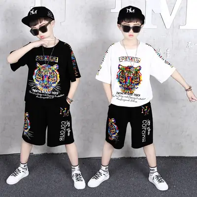 Western style children's short sleeve suit trendy children's clothing boys' two-piece set 2024 new summer clothes children's handsome sportswear fashion