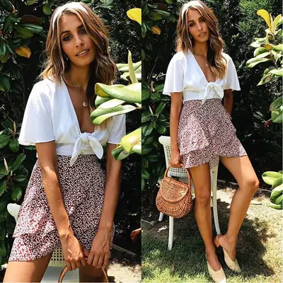 Women Floral Ruffled Shorts Red White Low Cut