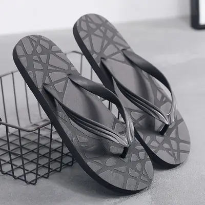 Men's Flip-Flops 2026 New Style Summer Outdoor Non-Slip Sandals Trendy Personality Outdoor Thong Sandals for Men
