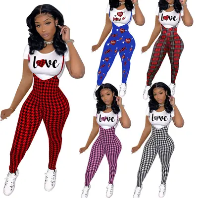 Women Printed Three Quarter Sleeve Suit Red Plaid Pants White Sneakers
