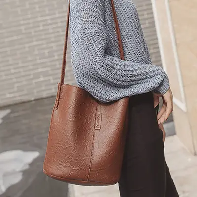 Women's Suede Oil Leather Crossbody Bag Large Capacity
