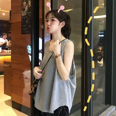 Women's Black Sleeveless Camisole Summer Top