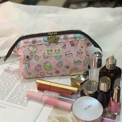 Waterproof Korean Style Cosmetic Bag with Zipper Closure