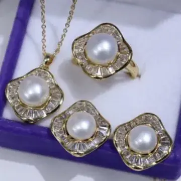 White Pearl Set Pendant Earrings Three-Piece Fashionable 8-9 Large