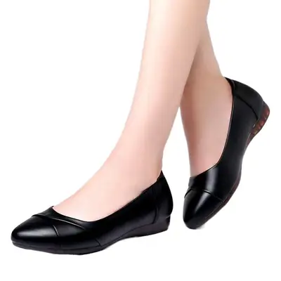 Black Leather Slip-On Flat Women Shoes