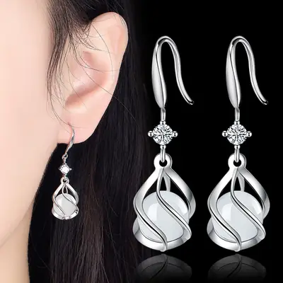Silver Cat's Eye Earrings for Girls Mid-Length Retro Design