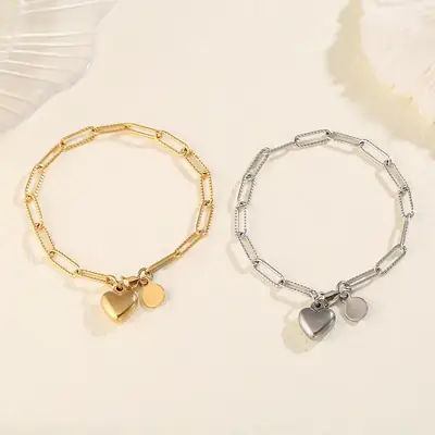 Golden Heart Pendant Bracelet for Women