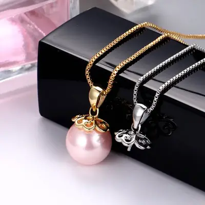 Pink Pearl Flower Pendant Necklace for Women