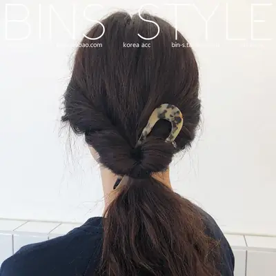 Elegant Ink Tortoiseshell U-Shaped Hairpin