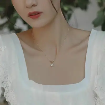 Natural Freshwater Pearl Necklace for Women Light Luxury