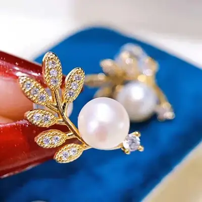 Pearl Earrings Gold Branch Design Vintage Style
