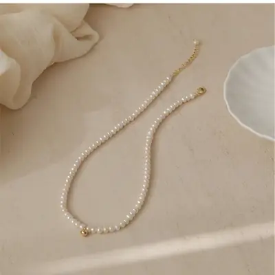 Natural Pearl Necklace with Gold Ball Clavicle for Women