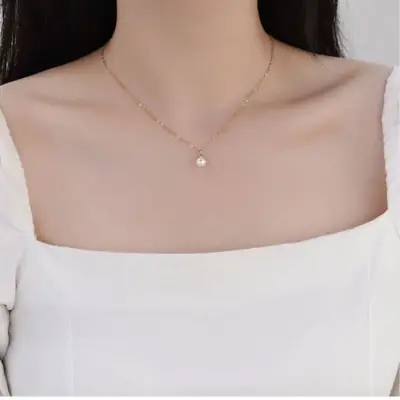 Elegant Pearl Necklace for Women 14K Gold Collarbone Style