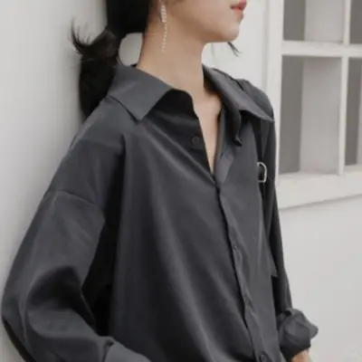 2026 Cool Vintage Gray Textured Shirt for Women