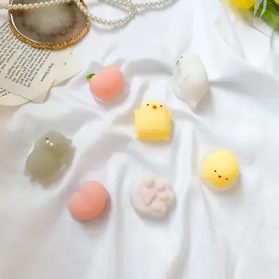 Cute Animal Q-Elastic Mobile Holder with Bird Design
