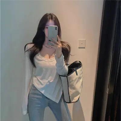 Women Slim Fit White Low Neck T-Shirt 2025