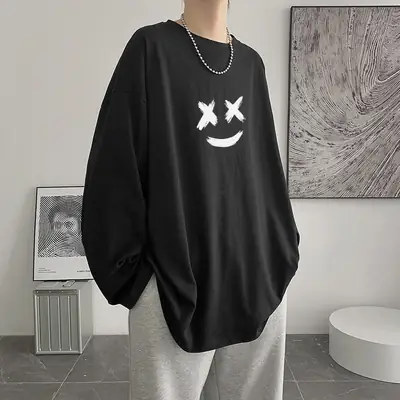 Men White Loose Round Neck Long Sleeve T-Shirt