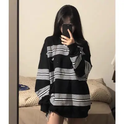 Women Long Sleeve Striped Sweatshirt Black White