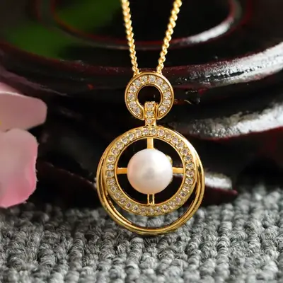 Juanyu Pearl Windmill Necklace Gold Chain