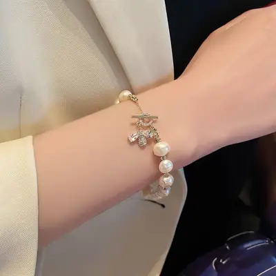 Pearl Bee Bracelet for Women Elegant High-End Jewelry