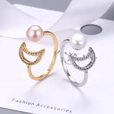 Moon Shaped Gold Pearl Ring for Women
