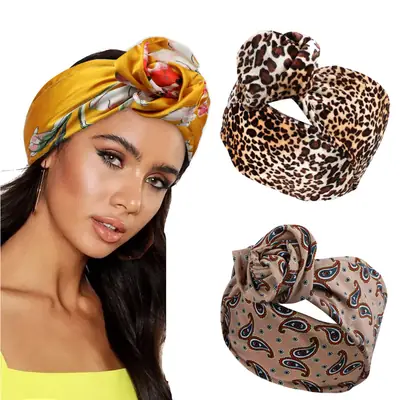 Women's Pink Paisley Wire Hair Twister Headscarf