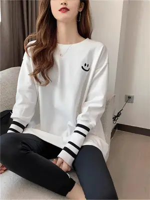 Women Black Printed Cotton T-Shirt Long Sleeve Mid Length